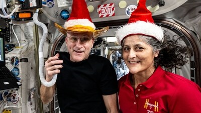NASA shared a picture of veteran astronaut Sunita Williams wearing a Santa hat. (X/NASA_Johnson) NASA shared a picture of veteran astronaut Sunita Williams wearing a Santa hat. (X/NASA_Johnson)