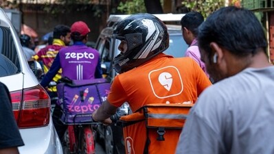 A Swiggy Ltd. delivery worker on a motorcycle in Mumbai, India, (Bloomberg) A Swiggy Ltd. delivery worker on a motorcycle in Mumbai, India, (Bloomberg)