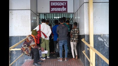 The Union government has fiscal constraints that prevent the provision of a comprehensive universal benefit package (UBP) in publicly-funded health facilities to all its population. (Photo by Sunil Ghosh / Hindustan Times) The Union government has fiscal constraints that prevent the provision of a comprehensive universal benefit package (UBP) in publicly-funded health facilities to all its population. (Photo by Sunil Ghosh / Hindustan Times)