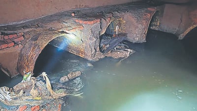The drain was found under Sri Aurobindo Marg. (HT PHOTO)