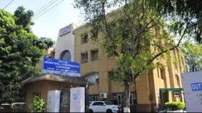 These files were related to a controversial building of ex-Mandi Board chairman Darshan Lal Baweja. (HT File)