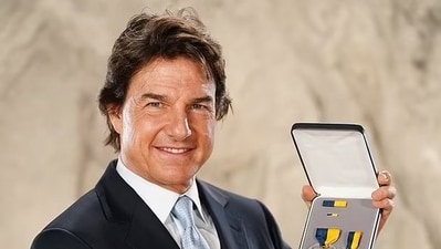 Internet says Tom Cruise finally looks old in new pictures Internet says Tom Cruise finally looks old in new pictures