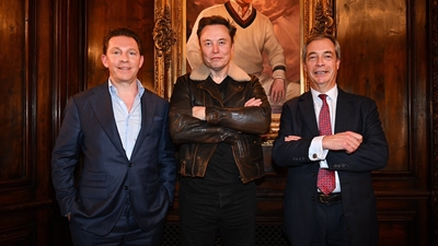 Farage (R) had an hour-long meeting with Elon Musk at Donald Trump’s Mar-a-Lago resort in Florida's Palm Beach (X/@Nigel_Farage)