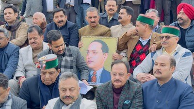 Himachal CM Sukhvinder Singh Sukhu along with party legislators during a protest outside Vidhan Sabha in Dharamshala on Thursday. (HT Photo) Himachal CM Sukhvinder Singh Sukhu along with party legislators during a protest outside Vidhan Sabha in Dharamshala on Thursday. (HT Photo)