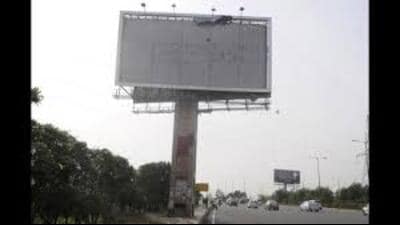 Lucknow has only 544 sanctioned spots for placing hoardings (Sourced) Lucknow has only 544 sanctioned spots for placing hoardings (Sourced)