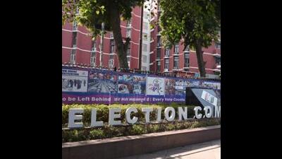 This comes after the Madras high court on December 4 had directed the ECI to take a decision in four weeks on the affairs of the AIADMK on a petition that sought for the party’s iconic two-leaves symbol not to be allowed to candidate fielded by EPS until the leadership is settled. (HT PHOTO) This comes after the Madras high court on December 4 had directed the ECI to take a decision in four weeks on the affairs of the AIADMK on a petition that sought for the party’s iconic two-leaves symbol not to be allowed to candidate fielded by EPS until the leadership is settled. (HT PHOTO)