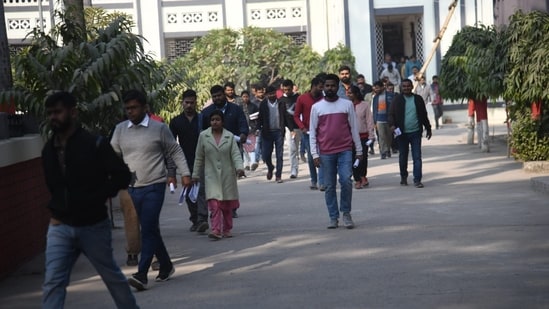 Candidates who appeared for the test coming out of Bankipur Girls High School in Patna where BPSC Assistant Engineer competitive exam Day 2 was held.&nbsp;(Santosh Kumar)