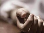 The woman thought that she would find electronic appliances in the parcel for her under construction house, instead she found a dead body. 