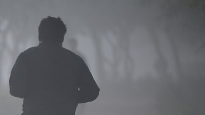 Delhi's air quality continues to be a major concern, worsened by poor ventilation and low wind speeds during the winter months. Delhi's air quality continues to be a major concern, worsened by poor ventilation and low wind speeds during the winter months.