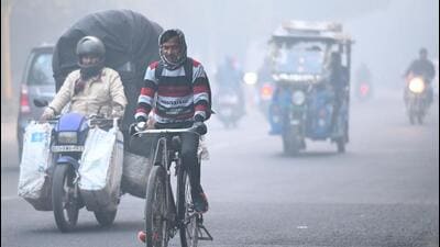 Delhi recorded its fourth consecutive ‘severe’ air day on Friday. (HT Photo) Delhi recorded its fourth consecutive ‘severe’ air day on Friday. (HT Photo)