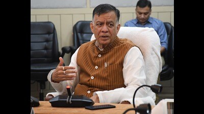 U.P. assembly speaker Satish Mahana at a press conference in Lucknow. (HT Photo)