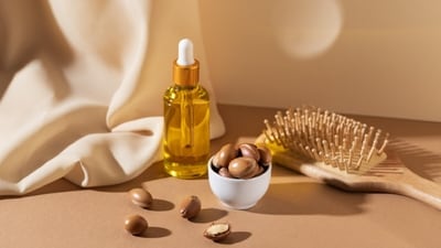 Include the right hair oil in your routine and enhance your hair health. (Freepik) Include the right hair oil in your routine and enhance your hair health. (Freepik)