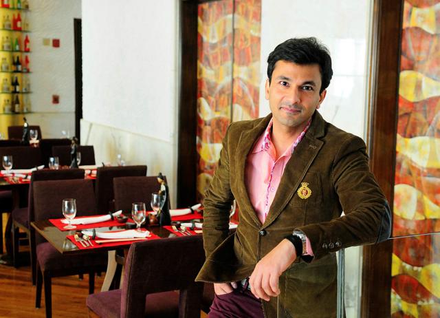 Vikas Khanna’s restaurant, Bungalow, got rave reviews, and cemented him as a star chef internationally. (HT Archive/Priyanka T) Vikas Khanna’s restaurant, Bungalow, got rave reviews, and cemented him as a star chef internationally. (HT Archive/Priyanka T)