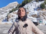 A Pakistani girl wowed social media with fluent English and six languages despite no formal schooling.
A Pakistani girl wowed social media with fluent English and six languages despite no formal schooling.