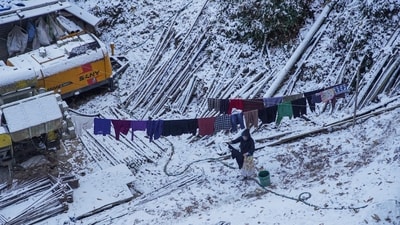 An orange alert has been issued at a few places in Himachal's Una, Hamirpur, Bilaspur and Mandi till December 24. (PTI) An orange alert has been issued at a few places in Himachal's Una, Hamirpur, Bilaspur and Mandi till December 24. (PTI)