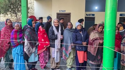 Voters stand in queues to cast their vote for the municipal corporation elections in Bathinda on Saturday. (ANI) Voters stand in queues to cast their vote for the municipal corporation elections in Bathinda on Saturday. (ANI)