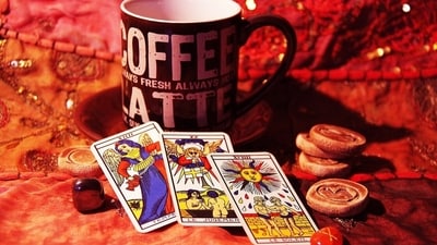 Read you tarot horoscope for Cancer in 2025 for each month Read you tarot horoscope for Cancer in 2025 for each month