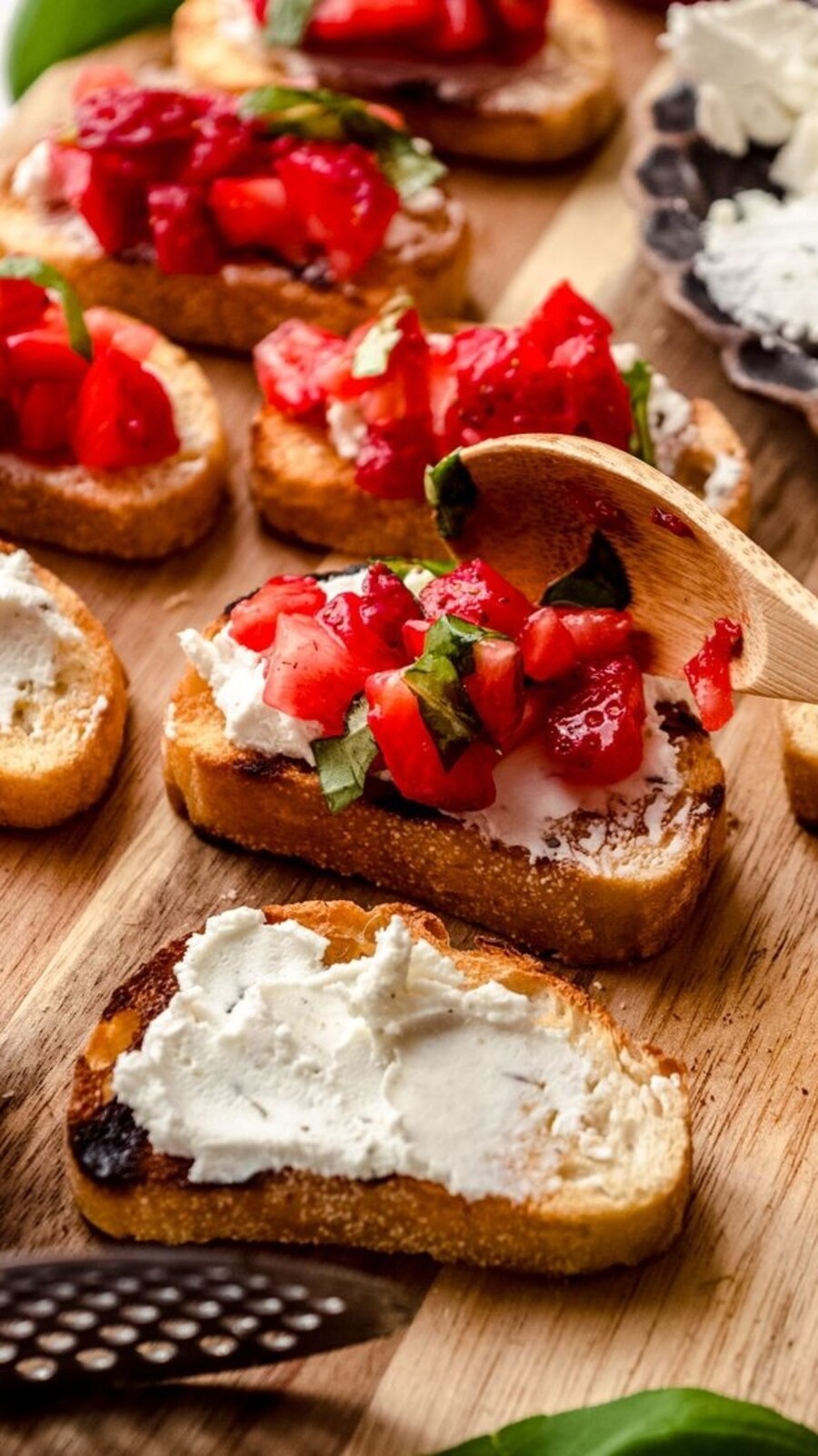 Sweet and savory: The perfect strawberry bruschetta recipe | Hindustan ...