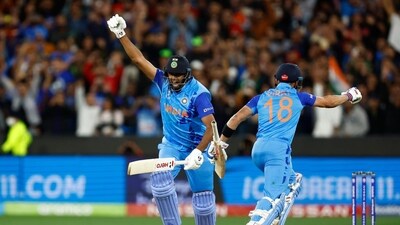R Ashwin and Virat Kohli celebrate the winning runs in the historic 2022 T20 World Cup thriller against Pakistan at the MCG. (AFP) R Ashwin and Virat Kohli celebrate the winning runs in the historic 2022 T20 World Cup thriller against Pakistan at the MCG. (AFP)