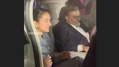 Radhika Merchant rode home with Mukesh Ambani after the DAIS annual day event. (Instagram/voompla) Radhika Merchant rode home with Mukesh Ambani after the DAIS annual day event. (Instagram/voompla)