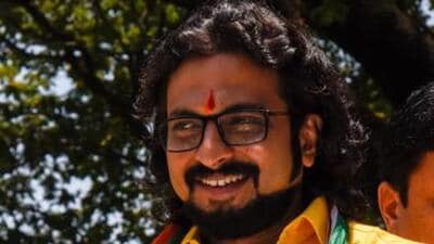 Shirur MP Amol Kolhe has urged the central government to relocate the GMRT near Narayangaon in Pune district to facilitate the proposed Pune-Nashik semi high-speed rail project. (HT) Shirur MP Amol Kolhe has urged the central government to relocate the GMRT near Narayangaon in Pune district to facilitate the proposed Pune-Nashik semi high-speed rail project. (HT)