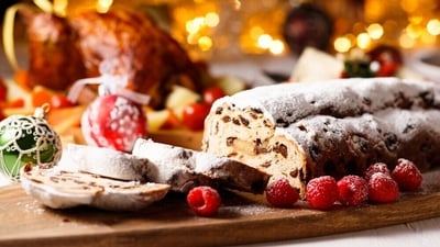 Freshly baked bread goes well with hot chocolate. (Shutterstock) Freshly baked bread goes well with hot chocolate. (Shutterstock)