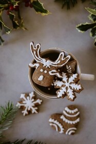 Bake Christmas cookies with your loved ones. (Pexels) Bake Christmas cookies with your loved ones. (Pexels)