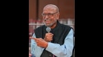 **EDS: FILE PHOTO** Mumbai: In this June 14, 2024 file photo, filmmaker Shyam Benegal during the release of a special postal cover to mark Film Heritage Foundation's 10th anniversary, in Mumbai. Benegal passes away at the age of 90. (PTI Photo/Shashank Parade) (PTI12_23_2024_000397B) (PTI)