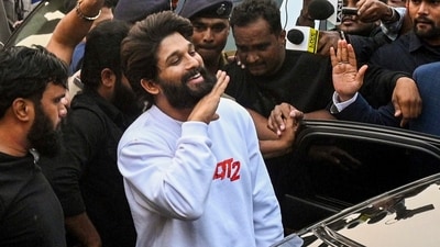 Allu Arjun at Jai Prakash Narayan airport before launch of Pushpa 2 trailer, in Patna, in November 2024. ( PTI Photo ) (PTI) Allu Arjun at Jai Prakash Narayan airport before launch of Pushpa 2 trailer, in Patna, in November 2024. ( PTI Photo ) (PTI)