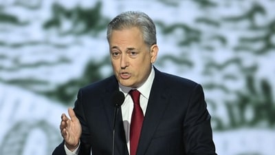 US President-elect Donald Trump announced in a statement on December 5, 2024 that David Sacks will be the White House A.I. & Crypto Czar. (AFP / ANDREW CABALLERO-REYNOLDS )