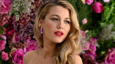 TOPSHOT - Blake Lively on the red carpet upon arrival to attend the UK gala screening for "It ends with us" at the Odeon Luxe in Leicester. (Photo by JUSTIN TALLIS / AFP) (AFP) TOPSHOT - Blake Lively on the red carpet upon arrival to attend the UK gala screening for "It ends with us" at the Odeon Luxe in Leicester. (Photo by JUSTIN TALLIS / AFP) (AFP)