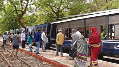 With many Punekars taking a five-day holiday before the New Year, there is heavy rush at all tourist destinations in the state. ((PIC FOR REPRESENTATION)) With many Punekars taking a five-day holiday before the New Year, there is heavy rush at all tourist destinations in the state. ((PIC FOR REPRESENTATION))