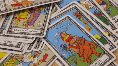 Find your Tarot card 2025 reading as per your zodiac sign.