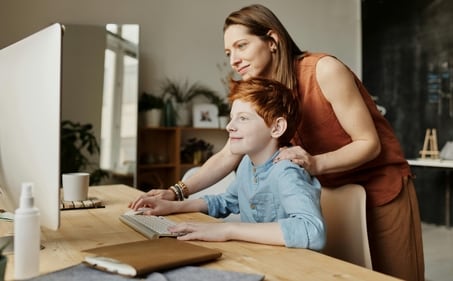 Know the trends of parenting in digital age. (Pexels) Know the trends of parenting in digital age. (Pexels)