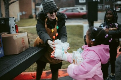 Give back to the community. (Pexels) Give back to the community. (Pexels)