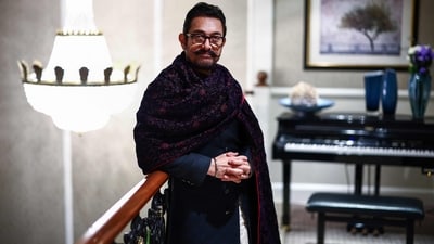 Aamir Khan poses for a portrait inside a hotel during an interview with AFP in London on December 3, 2024. (Photo by HENRY NICHOLLS / AFP) (AFP) Aamir Khan poses for a portrait inside a hotel during an interview with AFP in London on December 3, 2024. (Photo by HENRY NICHOLLS / AFP) (AFP)