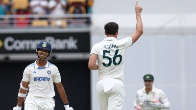 Australia's bowler Mitchell Starc (C) celebrates the wicket of India's Yashasvi Jaiswal (L) with teammates on day three of the third Test match. (AFP) Australia's bowler Mitchell Starc (C) celebrates the wicket of India's Yashasvi Jaiswal (L) with teammates on day three of the third Test match. (AFP)
