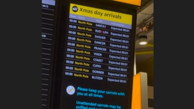 Heathrow Airport charmed families on Christmas Eve by announcing Santa’s midnight landing. (Instagram/heathrow_airport) Heathrow Airport charmed families on Christmas Eve by announcing Santa’s midnight landing. (Instagram/heathrow_airport)