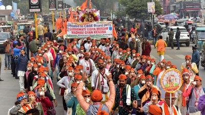 Earlier, Vishva Hindu Parishad (VHP) conducted its “Saansad Sampark Abhiyan,” during which it met over 350 MPs to discuss various key issues, including the liberation of temples. (ANI) Earlier, Vishva Hindu Parishad (VHP) conducted its “Saansad Sampark Abhiyan,” during which it met over 350 MPs to discuss various key issues, including the liberation of temples. (ANI)