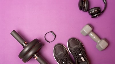 Kickstart your New Year 2025 with these home gym equipments. (Adobe Stock) Kickstart your New Year 2025 with these home gym equipments. (Adobe Stock)