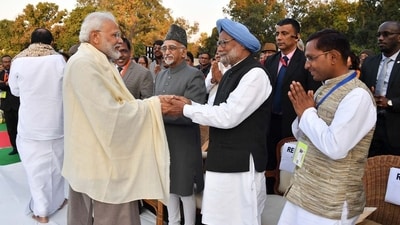 Prime Minister Narendra Modi with former Prime Minister Dr. Manmohan Singh. (Narendra Modi/X)