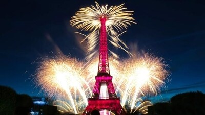 6. Paris, France - On New Year’s Eve, the Eiffel tower in Paris is lit up and looks its very best. There are incredible light shows and fireworks displays all night long across the city. The City of Lights sparkles even brighter on New Year’s Eve, with glamorous celebrations along the Champs-Élysées and a spectacular light show at the Eiffel Tower. Many enjoy a chic party in Montmartre or along the Seine. (Shutterstock) 6. Paris, France - On New Year’s Eve, the Eiffel tower in Paris is lit up and looks its very best. There are incredible light shows and fireworks displays all night long across the city. The City of Lights sparkles even brighter on New Year’s Eve, with glamorous celebrations along the Champs-Élysées and a spectacular light show at the Eiffel Tower. Many enjoy a chic party in Montmartre or along the Seine. (Shutterstock)