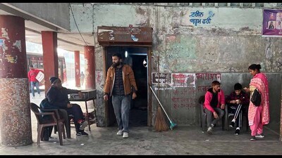 A poorly maintained public washroom at Ludhiana bus stand. (HT Photo)
