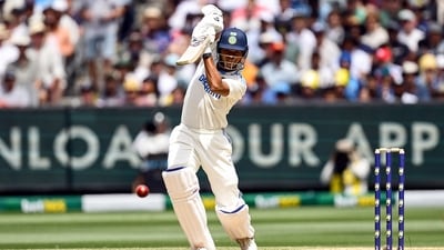 After the early dismissals of captain Rohit Sharma (3) and KL Rahul (24), opener Yashasvi Jaiswal (82) rebuilt the Indian innings with Virat Kohli (36). (BCCI - X) After the early dismissals of captain Rohit Sharma (3) and KL Rahul (24), opener Yashasvi Jaiswal (82) rebuilt the Indian innings with Virat Kohli (36). (BCCI - X)