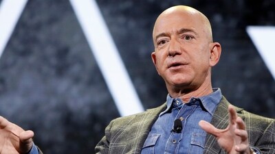 The South Florida houses that Jeff Bezos purchased are adjacent to an empty beachfront parcel that a mystery seller is seeking $200 million for. (AP) The South Florida houses that Jeff Bezos purchased are adjacent to an empty beachfront parcel that a mystery seller is seeking $200 million for. (AP)