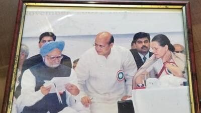 Dr Singh, or MMS as per the acronym frequently used for him, was a rare species in public life, precisely because he was not a “politician”, said Congress MP Abishek Singhvi (HT Photo) Dr Singh, or MMS as per the acronym frequently used for him, was a rare species in public life, precisely because he was not a “politician”, said Congress MP Abishek Singhvi (HT Photo)