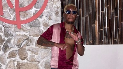 Rapper OG Maco, born Benedict Chiajulam Ihesiba Jr., has died at 32 after sustaining a self-inflicted gunshot wound. (@OGMACO/X) Rapper OG Maco, born Benedict Chiajulam Ihesiba Jr., has died at 32 after sustaining a self-inflicted gunshot wound. (@OGMACO/X)