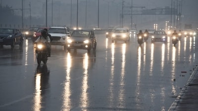 Heavy rains lashed Delhi and the national capital region (NCR) on Friday morning. (Sakib Ali/HT) Heavy rains lashed Delhi and the national capital region (NCR) on Friday morning. (Sakib Ali/HT)