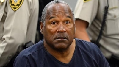 Renowned former football player Orenthal James Simpson passed away in Las Vegas on April 10, 2024, at the age of 76 after fighting a battle with cancer. Despite being accused with the horrific 1994 murders of his ex-wife Nicole Brown Simpson and her friend, he was ultimately found not guilty. OJ and Nicole had two kids together. (AFP) Renowned former football player Orenthal James Simpson passed away in Las Vegas on April 10, 2024, at the age of 76 after fighting a battle with cancer. Despite being accused with the horrific 1994 murders of his ex-wife Nicole Brown Simpson and her friend, he was ultimately found not guilty. OJ and Nicole had two kids together. (AFP)