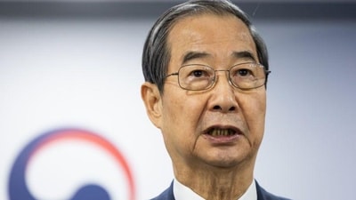 The National Assembly of South Korea, which is controlled by the opposition, has decided to remove Han Duck-soo as interim leader. (Reuters)
